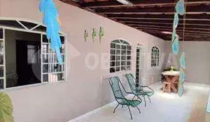 Casa à venda, 3 quartos, 1 suíte, 3 vagas, SANTA ROSA - UBERLANDIA/MG