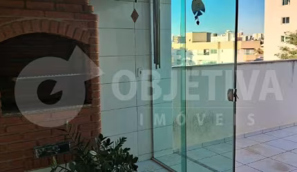Ótimo Apartamento Duplex no bairro Saraiva disponível para Venda