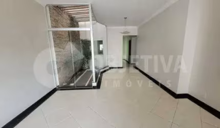 Casa à venda, 3 quartos, 1 suíte, 2 vagas, OSVALDO REZENDE - UBERLANDIA/MG