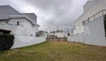 Terreno em Condomínio à venda, CONDOMÍNIO ROYAL PARK - UBERLANDIA/MG