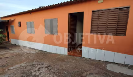 Casa à venda, 5 quartos, 3 vagas, DONA ZULMIRA - UBERLANDIA/MG