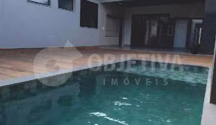 Casa à venda, 3 quartos, 3 suítes, 4 vagas, PRAÇA ALTO UMUARAMA - UBERLANDIA/MG