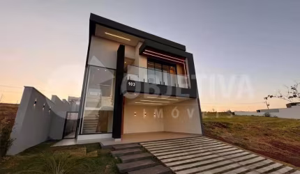Casa em Condomínio à venda, 4 quartos, 3 suítes, 4 vagas, CONDOMÍNIO TERRAS ALPHA - UBERLANDIA/MG