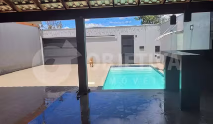 Casa à venda, 3 quartos, 1 suíte, 6 vagas, PORTAL DO VALE - UBERLANDIA/MG