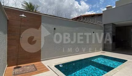 Casa à venda, 3 quartos, 1 suíte, 3 vagas, JARDIM PATRICIA - UBERLANDIA/MG