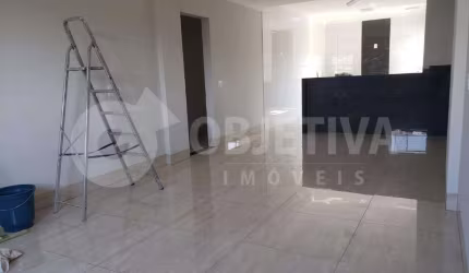 Apartamento para aluguel, 3 quartos, 1 suíte, 1 vaga, TIBERY - UBERLANDIA/MG