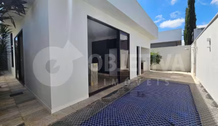 Belíssima Casa térrea no condomínio Splendido disponível para compra