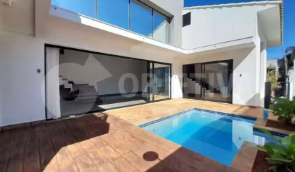 Casa em Condomínio para aluguel, 3 quartos, 3 suítes, 4 vagas, CONDOMÍNIO GÁVEA PARADISO - UBERLANDIA/MG