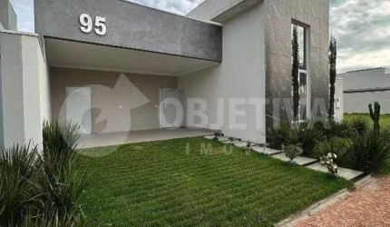 Casa em Condomínio à venda, 3 quartos, 3 suítes, 4 vagas, CONDOMÍNIO RESERVA DOS IPÊS - UBERLANDIA/MG