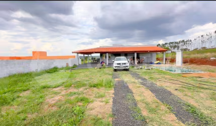 Excelente Rancho a venda de porteira fechada no condomínio Miranda IV