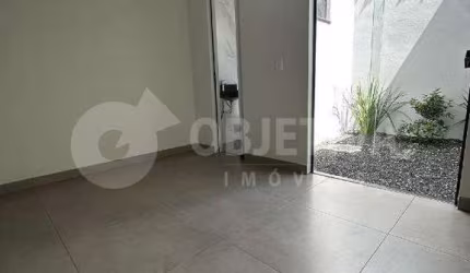 Casa à venda, 2 quartos, 1 suíte, 2 vagas, SHOPPING PARK - UBERLANDIA/MG