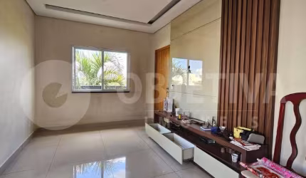 Apartamento para aluguel, 3 quartos, 1 suíte, 2 vagas, JARDIM PATRICIA - UBERLANDIA/MG
