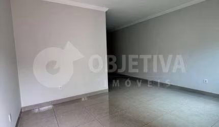 Casa à venda, 2 quartos, 1 suíte, 2 vagas, JARDIM BRASILIA - UBERLANDIA/MG