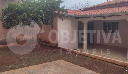 Casa à venda, 2 quartos, 1 suíte, 2 vagas, JARDIM PATRICIA - UBERLANDIA/MG