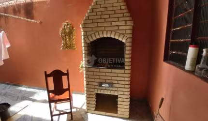 Casa à venda, 5 quartos, 2 suítes, 2 vagas, MARTINS - UBERLANDIA/MG