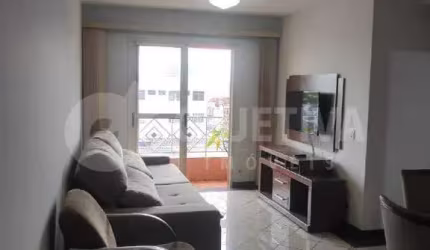 Apartamento para aluguel, 3 quartos, 1 suíte, 1 vaga, MARTINS - UBERLANDIA/MG