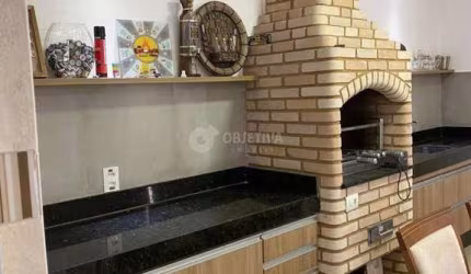 Casa à venda, 3 quartos, 1 suíte, 3 vagas, GRANADA - UBERLANDIA/MG