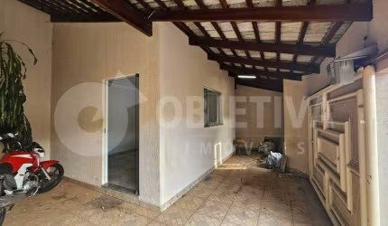 Casa para aluguel, 3 quartos, 1 suíte, 1 vaga, RESIDENCIAL VIVIANE - UBERLANDIA/MG