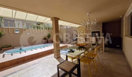 Casa em Condomínio à venda, 3 quartos, 3 suítes, 2 vagas, CONDOMÍNIO VILLAGE KARAÍBA - UBERLANDIA/MG