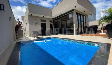 Casa em Condomínio para aluguel, 3 quartos, 3 suítes, 2 vagas, CONDOMÍNIO SPLENDIDO - UBERLANDIA/MG