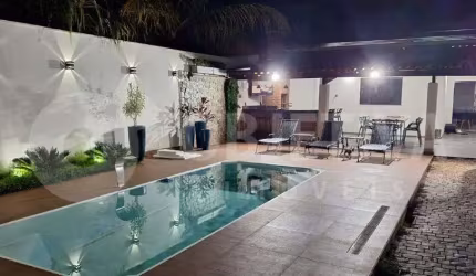 Casa à venda, 3 quartos, 1 suíte, 3 vagas, PRESIDENTE ROOSEVELT - UBERLANDIA/MG