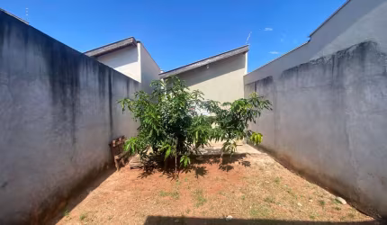 CASA - LOCAÇÃO - ÁGUA BRANCA