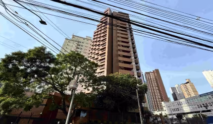 Lindo apartamento dom 4 quartos, 4 vagas - Juvevê - Curitiba