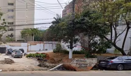 Terreno comercial para alugar no Campo Belo, São Paulo  por R$ 11.900