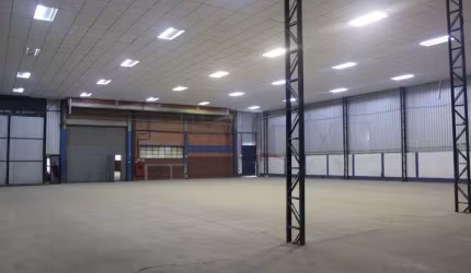 Barracão / Galpão / Depósito com 10 salas para alugar no Presidente Altino, Osasco , 8400 m2 por R$ 179.370
