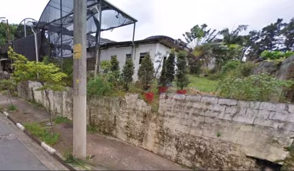 Terreno à venda no Jardim Cordeiro, São Paulo  por R$ 6.721.000