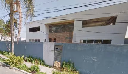 Barracão / Galpão / Depósito com 5 salas para alugar em Interlagos, São Paulo , 350 m2 por R$ 18.000