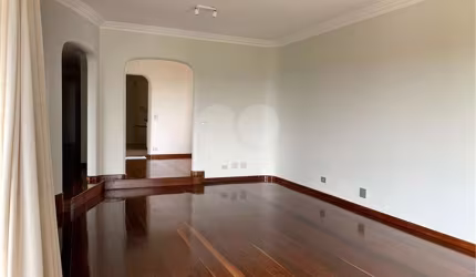 Apartamento com 3 quartos à venda ou para locação em Pinheiros - SP