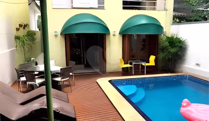 Sobrado com 4 quartos à venda em Vila Mariana - SP