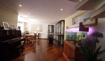 Casa com 4 quartos à venda em Planalto Paulista - SP
