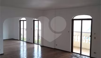Apartamento com 3 quartos à venda ou para locação em Morro Dos Ingleses - SP