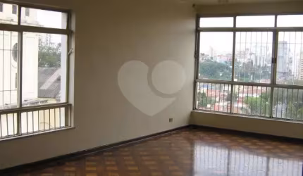 Apartamento com 3 quartos à venda em Vila Mariana - SP