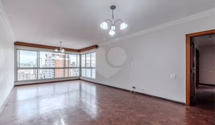 Apartamento com 3 quartos à venda em Jardim Paulista - SP