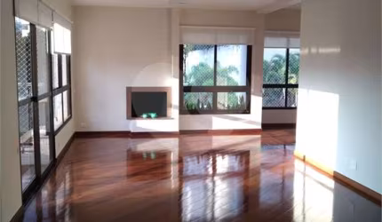Apartamento com 3 quartos à venda em Santa Cecília - SP
