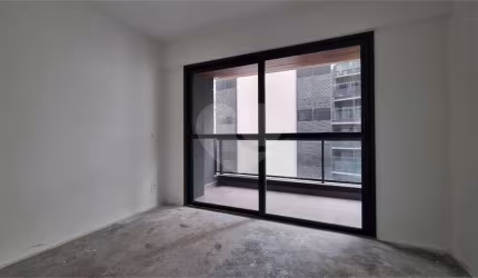 Duplex com 2 quartos à venda em Itaim Bibi - SP