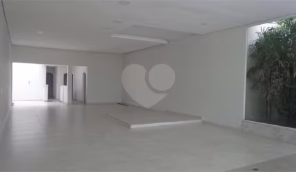 Casa à venda em Vila Nova Conceição - SP