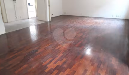 Apartamento com 5 quartos à venda em Santa Cecília - SP