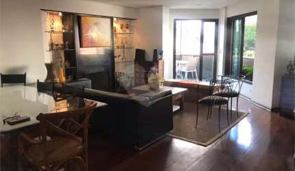 Apartamento com 4 quartos à venda em Cerqueira César - SP
