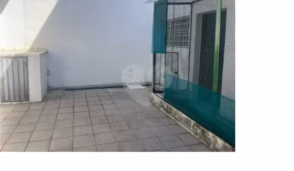 Casa à venda em Vila Mariana - SP