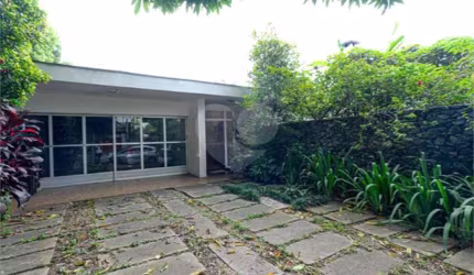 Casa térrea com 4 quartos à venda em Planalto Paulista - SP