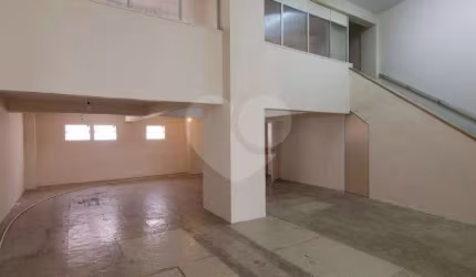Prédio inteiro à venda ou para locação em Pinheiros - SP