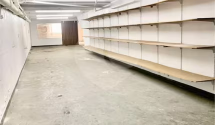 Salão Comercial à venda em Bela Vista - SP