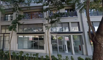 Loja à venda ou para locação em Vila Mariana - SP