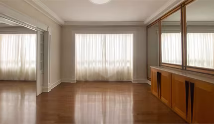 Apartamento com 3 quartos à venda ou para locação em Higienópolis - SP