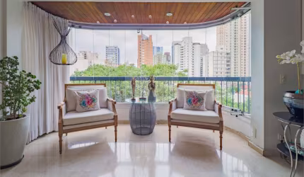 Apartamento com 4 quartos à venda ou para locação em Itaim Bibi - SP