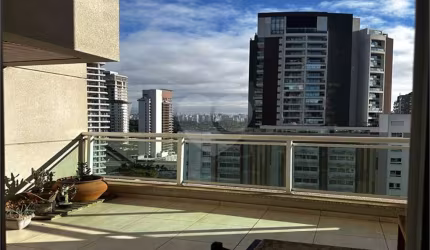 Apartamento com 2 quartos à venda em Moema - SP